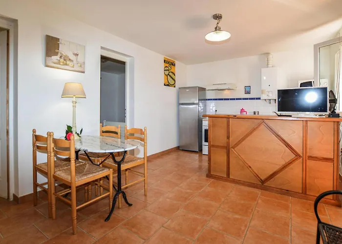 2 Bedroom Stunning In Appartement *